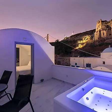 Blackstone Luxury 4* Santorini Island
