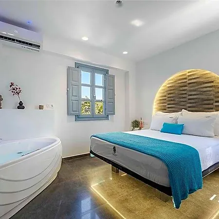 Blackstone Luxury 4*