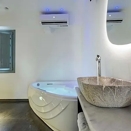 Blackstone Luxury Santorini Island