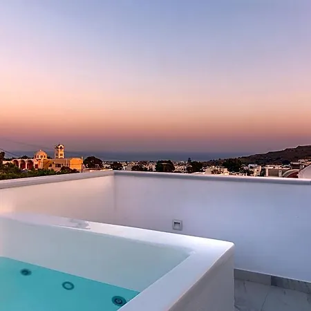 Blackstone Luxury Hotel Santorini Island