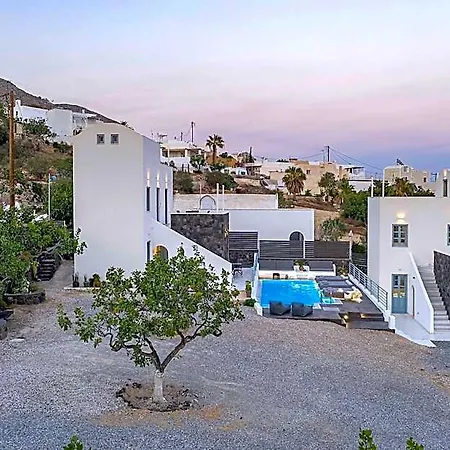Blackstone Luxury 4*
